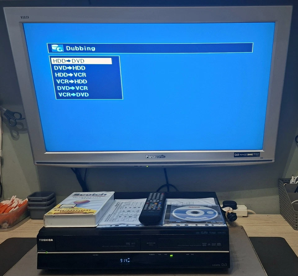 Toshiba RDXV59DTKB Copy VHS to DVD VHS DVD Recorder 250GB HDD New Remote & Guide - Image 3 of 4