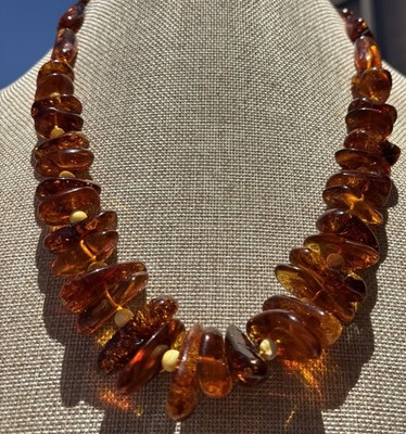 Honey & Egg Yolk Amber beaded necklace cognac yellow freeform beads