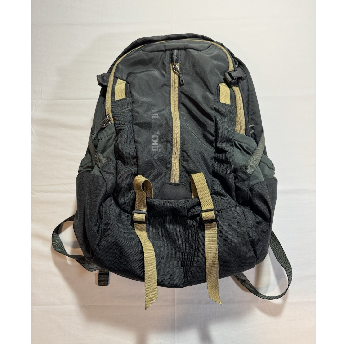 Black Gray Beige, Zip Buckle, 6 Pockets, Padded Straps