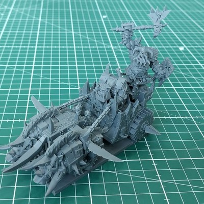 Avatars of War Iron Orc Warlord on Chariot (Basis enthalten)