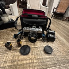 Minolta srt 102Camera ,Rokker 1:14,f 50 lens, Used, Quantaray QAF6600 Bounce fla