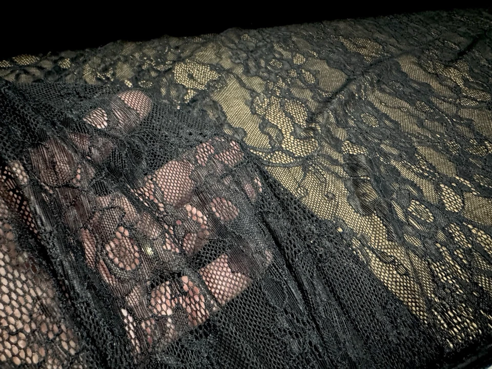 Stretch Spandex Lace Fabric, per metre - Flower Design - Black - Image 3 of 4