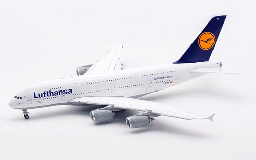 SQ Wings 1:200 Lufthansa AIRBUS A380 Diecast Aircraft Model D-AIMA Flaps Down - Picture 9 of 16