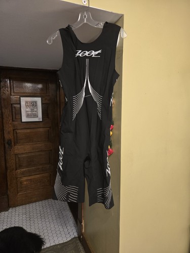 Mens Large Zoot Speed Zoot. With Damage.