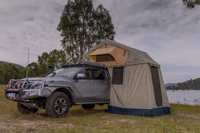 ARB SERIES III SIMPSON ROOFTOP TENT AND ANNEX COMBO 803804