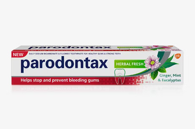 Parodontax Toothpaste Herbal Fresh Mint Helps Stop Prevent Bleeding Gums 75 ml