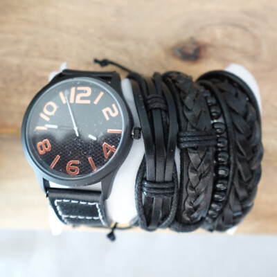 Mens Watch Black Dial Round 42mm Changeable Sporty Leather