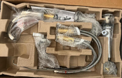 Hansgrohe Locarno 1.2GPM Bathroom Faucet w/Drain Brushed Nickel 04813820 *READ*