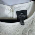 Foto 8 di 12