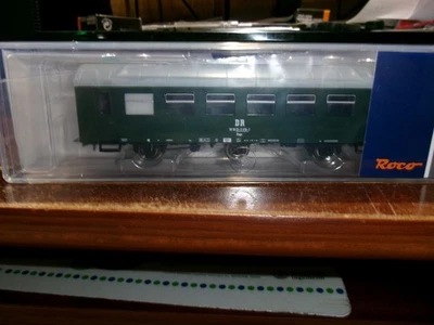 ROCO HO SCALE ARTIKEL # 74450 PERSONENWAGEN - DR - Bild 1 von 4