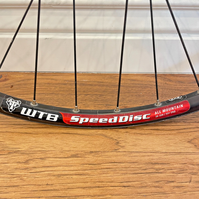 Shimano Deore Disc Wheelset WTB Speed Disc FH HB RM65 26