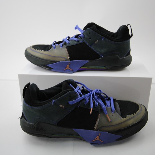  Air Jordan Basketball Shoe Men's Black Used 16