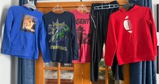 5-Piece Boys L 10/12 Lot: 2 Tek Gear Hoodies, 2 Old Navy Tees, Tek Gear Pants