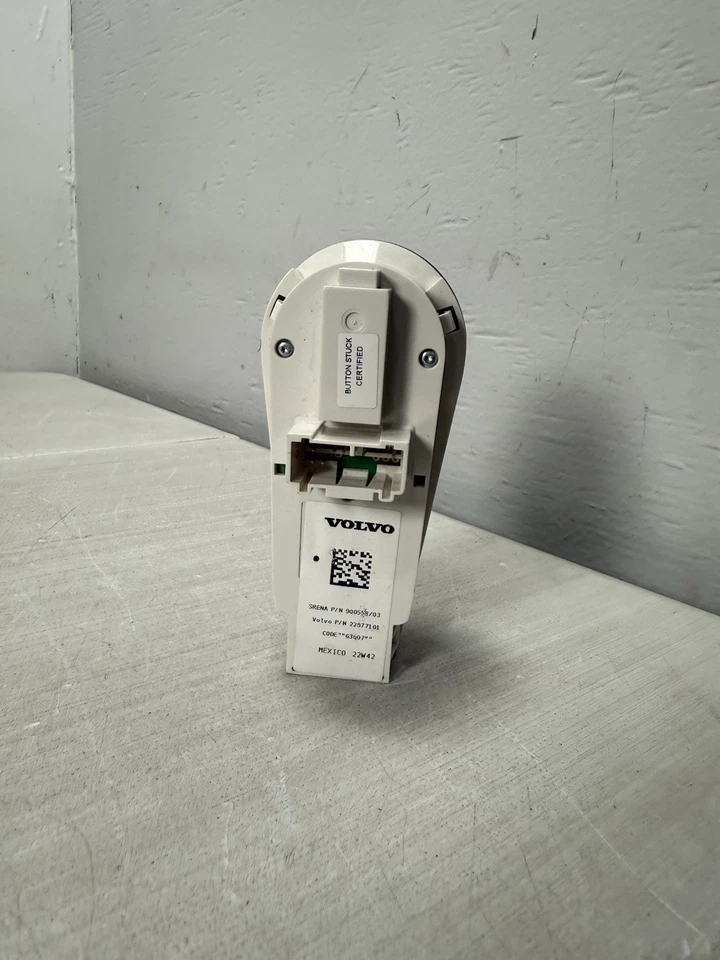 Volvo VNL760 2021 22977101 - Interruptor de faros y luz antiniebla *1785* Foto 3 de 4