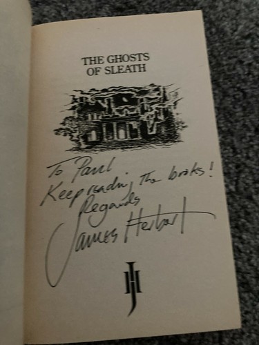 JAMES HERBERT: THE GHOSTS OF SLEATH: SIGNED UK PAPERBACK PRINTING - Picture 3 of 5