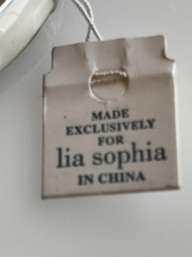 Lia Sophia Bracelet/ Black & Ivory Enamel/ New With Tags/ Fits 7 In Wrist - Picture 3 of 5