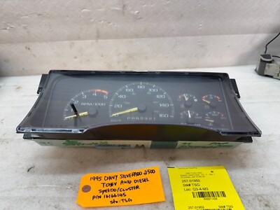 95-99 CHEVROLET GMC SIERRA SILVERADO GAUGE SPEEDOMETER CLUSTER