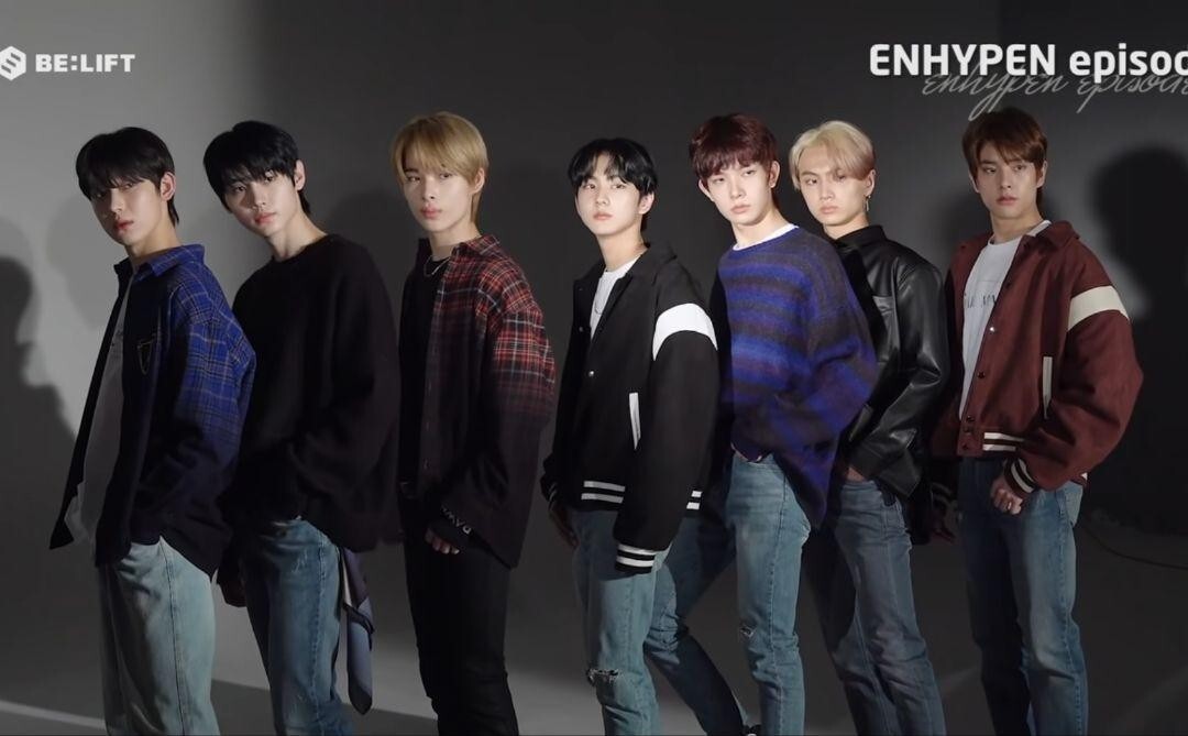 ENHYPEN BORDER DAY ONE NI-KI RED CHECKERED SHIRT 02 Debut period