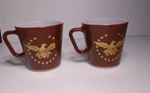 Pyrex Early Americana Gold Eagle Brown #1410 Mug 10 Oz. VTG Set Of 2