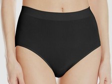  17 Wacoal Women's Black Stretch B Smooth High-Waisted Brief Panties Size M/6