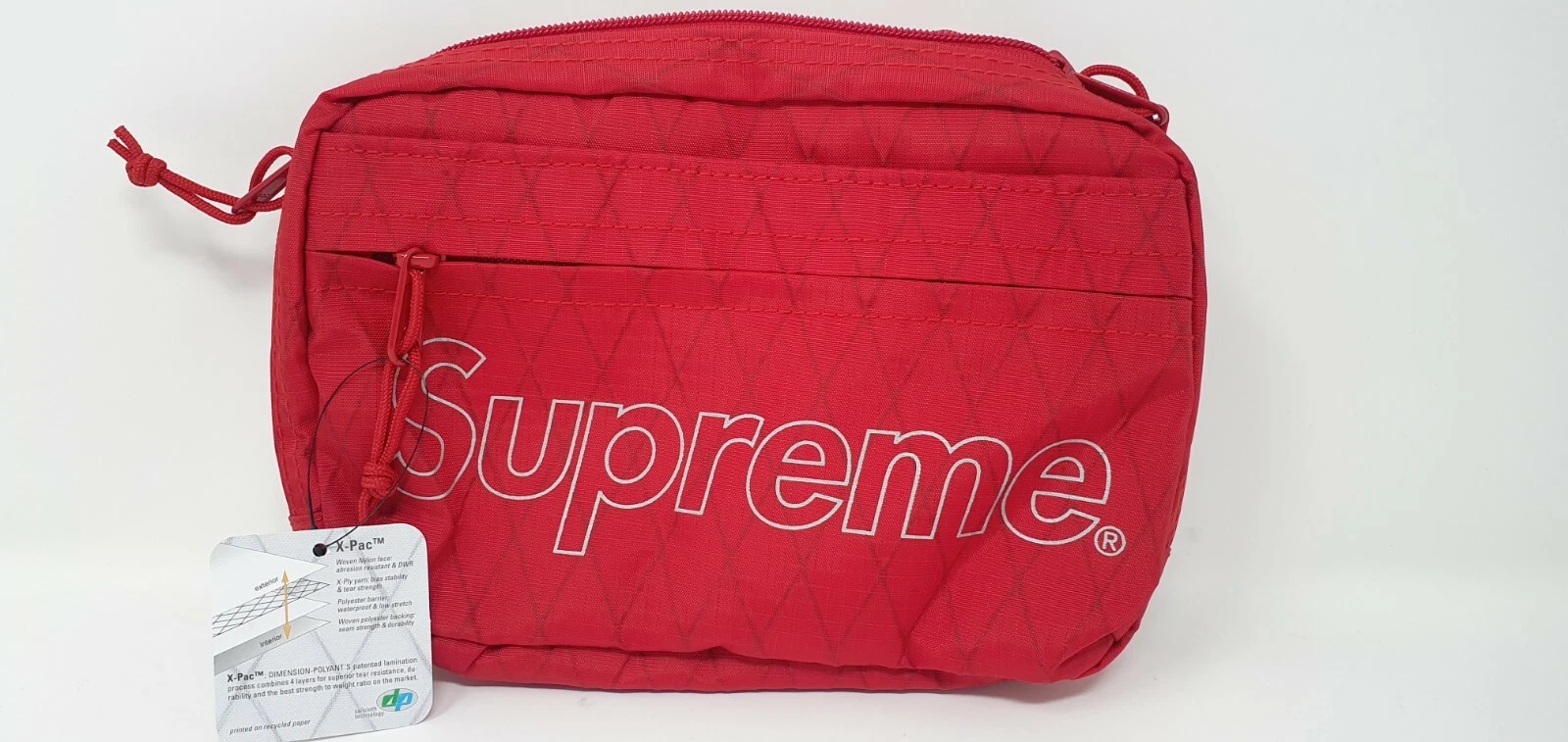 Sac bandoulière Supreme rouge FW18   à la main   100 % authentique