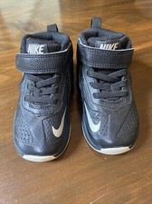 Nike Team Hustle D7 748002-001 Infant Basketball Shoes US 6C Excellent Black