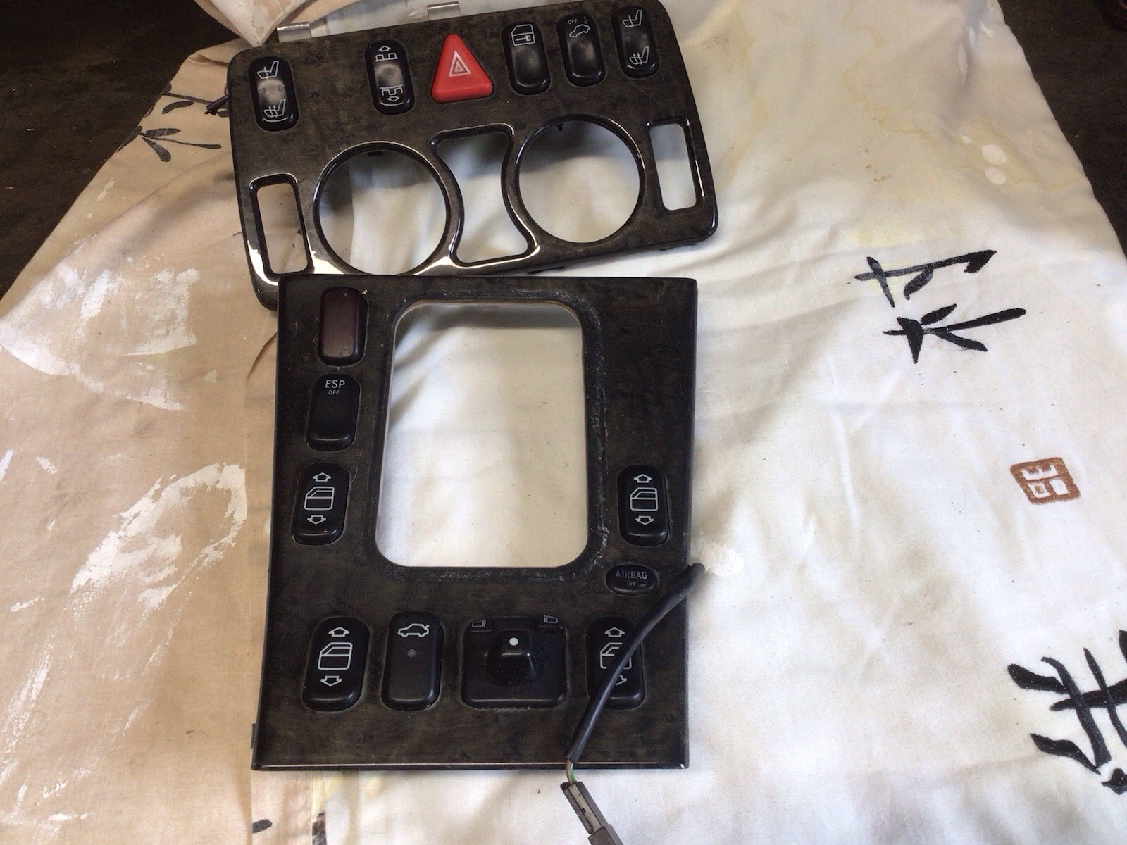 Picture 1 of 5