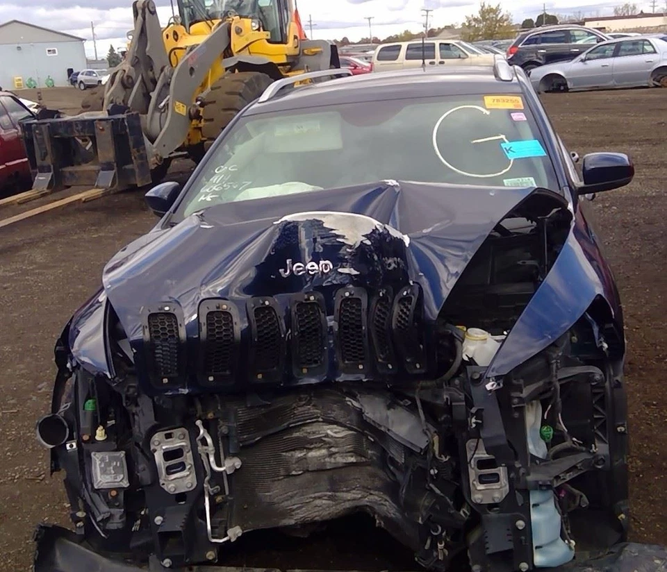 14 2015 16 17 18 Jeep Cherokee Driver LH Tail Light LED Lamp | Quarter Mounted - Image 2 of 4