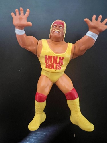 Hulk Hogan 1 figure sold