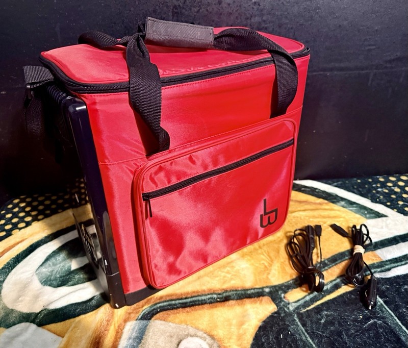 12-Volt DC Travel Cooler and Warmer SSV-14A.