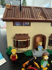 LEGO The Simpsons: The Simpsons House (71006) 100% Complete