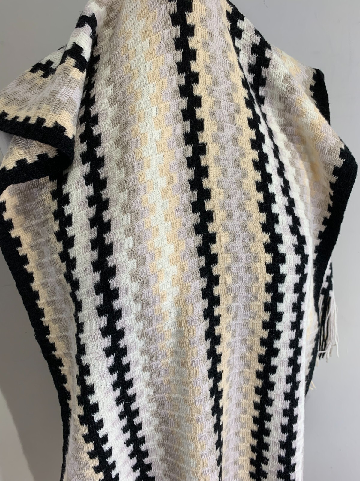 Missoni zig zag geometric pattern knit scarf VGC … - image 7