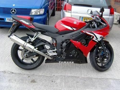 2005 yamaha r6 exhaust outlet