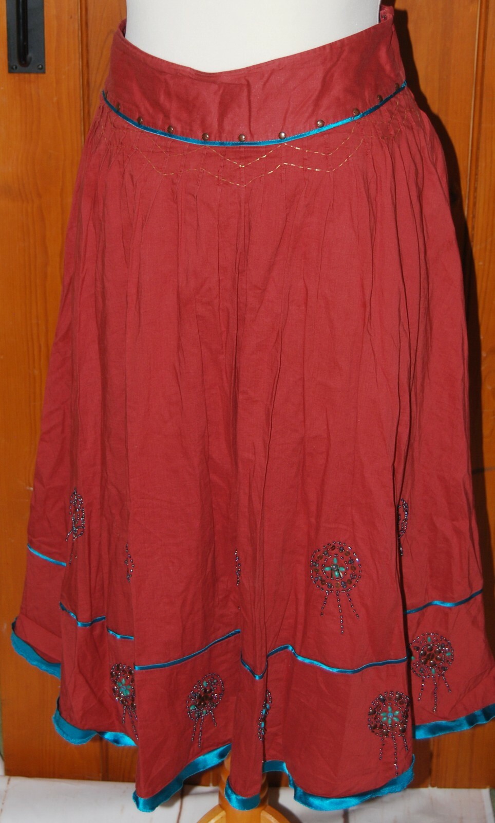Picture 1 of 6