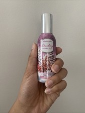 BATH BODY WORKS Strawberry Snowflakes Room Spray 1.5 OZ
