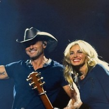 FAITH HILL & TIM MCGRAW SIGNED AUTOGRAPHED 8X10 PHOTOGRAPH w/ COA AUTO PHOTO DUO