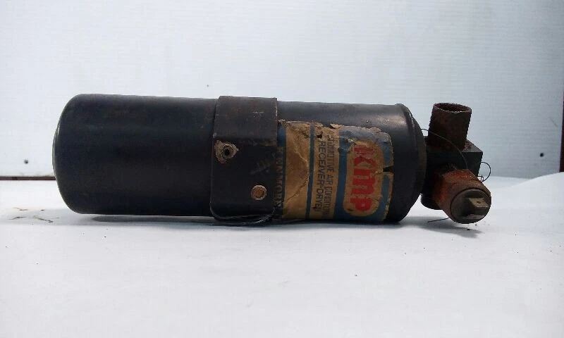 Receptor secador 81-86 Alfa Romeo GTV-6 Foto 4 de 4