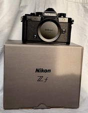 Nikon ZF Schwarz - 3982 Auslösungen - Top Zustand - mit OVP