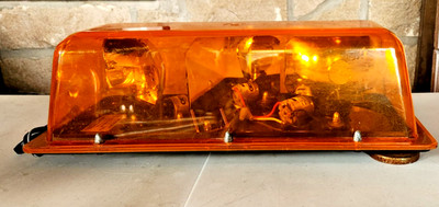 Star Warning 9200HM Amber Double Flash 12V Mini-Bar Strobe Magnetic Mount-Works!