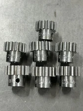 QTY 1 BOSTON GEAR H2414 STEEL SPUR GEAR 24 PITCH 14 TEETH 1/4" BORE- 14.5 P.A.