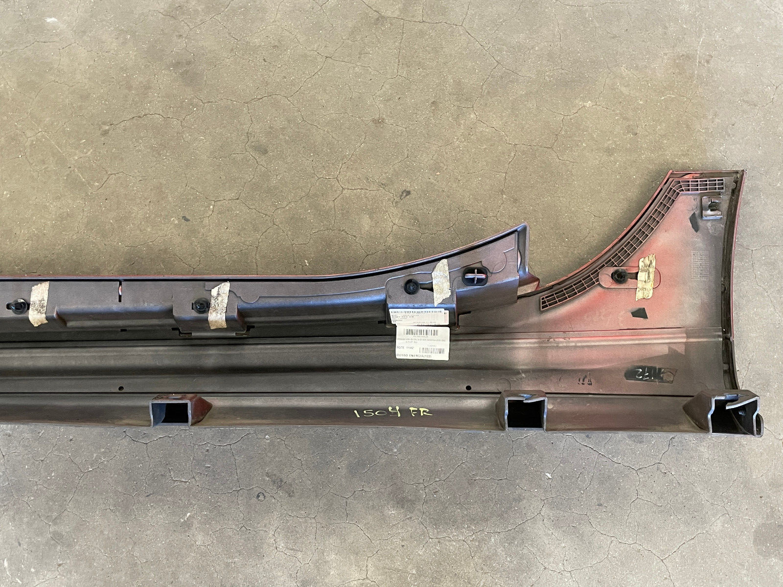 14-17 Maserati Ghibli S Right Side Skirt Rocker Panel Molding Trim Red 1504 OEM