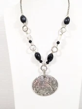 Lia Sophia Floral Oval Pendant Black Beaded Western Coastal Necklace 19 in