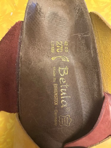 Sandalias Betula Birkenstock granate y amarillo para mujer talla 11 - Imagen 6 de 7
