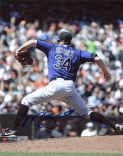 MATT BELISLE  COLORADO  ROCKIES  SIGNED 8X10 PHOTO