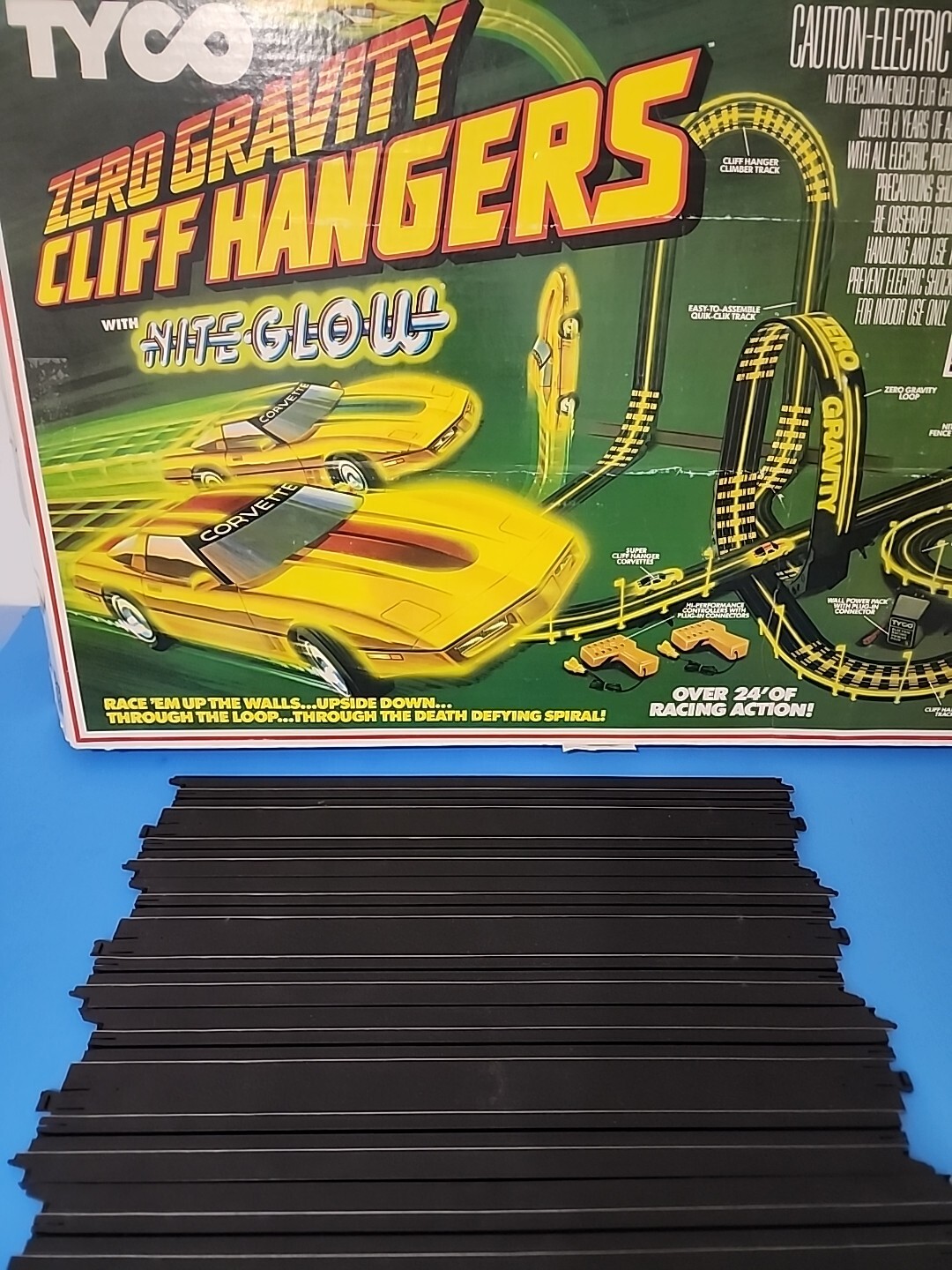 TYCO Zero Gravity Cliff Hangers Nite-Glow 15