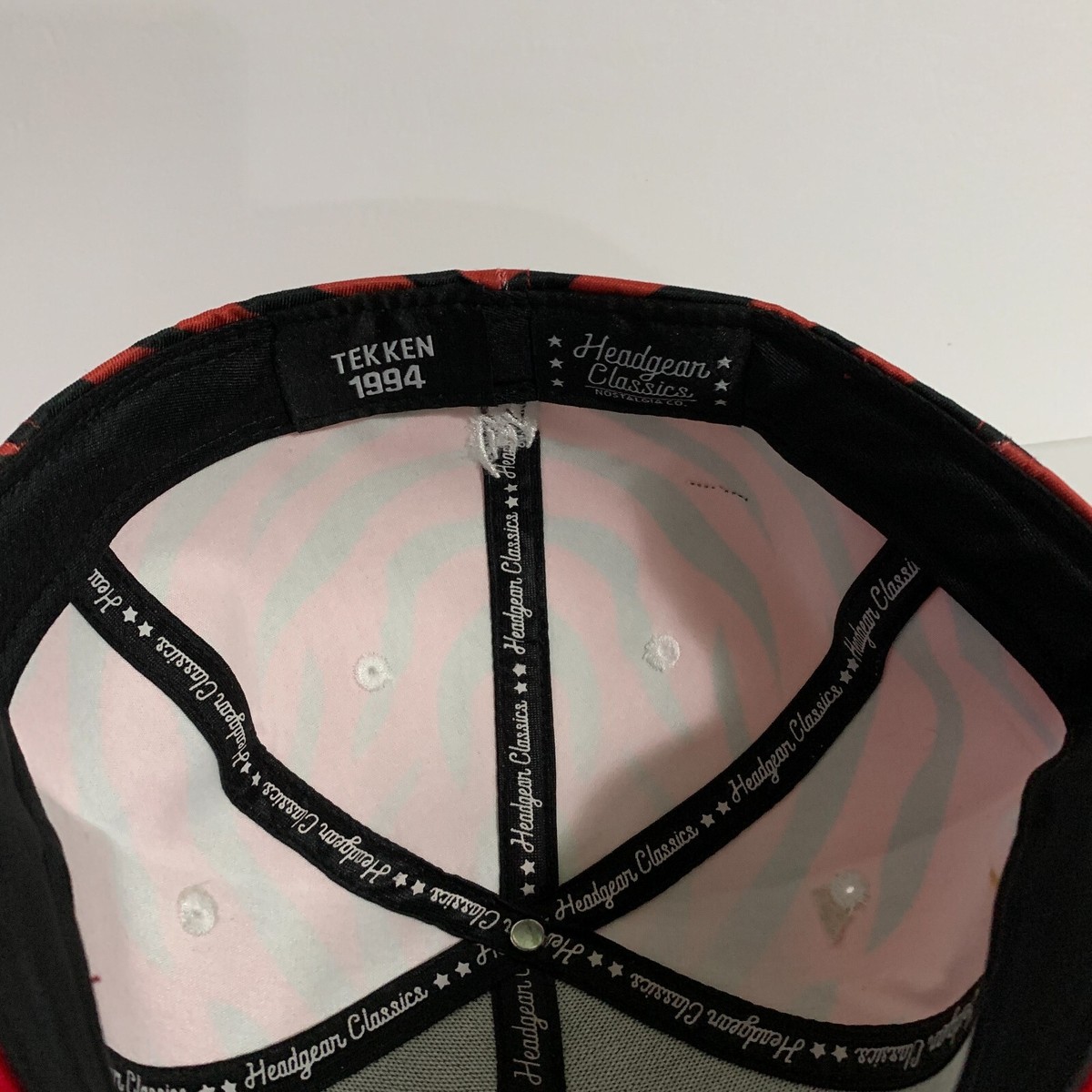 Headgear Classics Hat HGC Fitted Tekken 1994 Namco Zebra Red Black