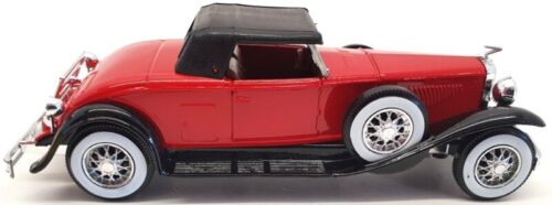 Solido 1/43 Scale Model Car AEA3360 - Duesenberg J - Red/Black - Picture 3 of 5
