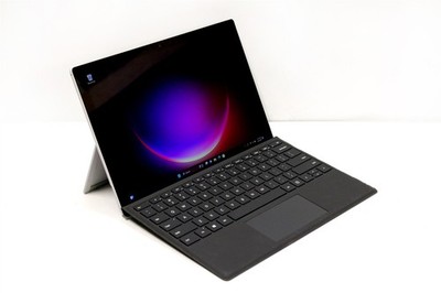 Microsoft Surface Pro 7 i5-1035G4 8GB RAM 128GB SSD 12.3'' Windows 11 Home
