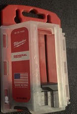Milwaukee 48-22-1900 100pc General Purpose Utility Blade Dispenser