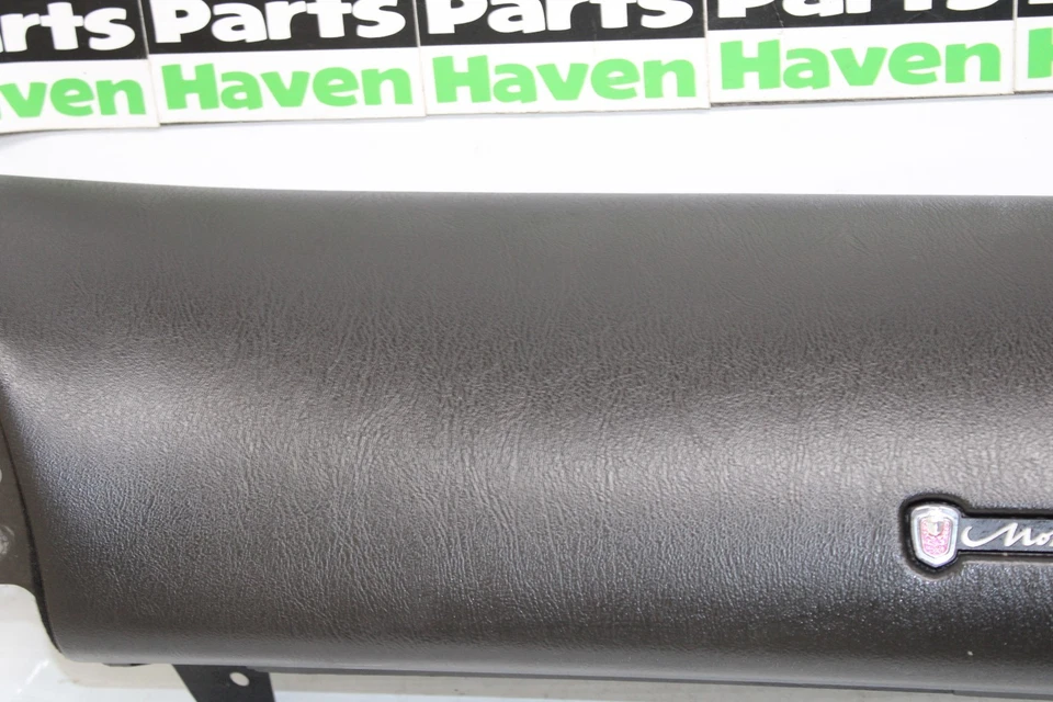 00-05 Chevy Monte Carlo - Pasajero derecho tablero cubierta bisel ventilación negro OEM Foto 3 de 4